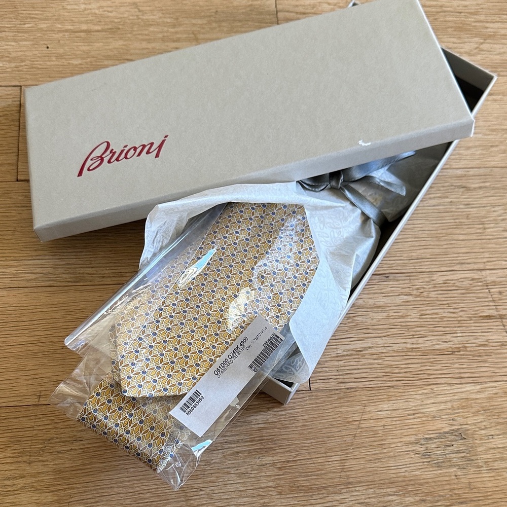 Brioni Yellow and Blue Patterned Tie